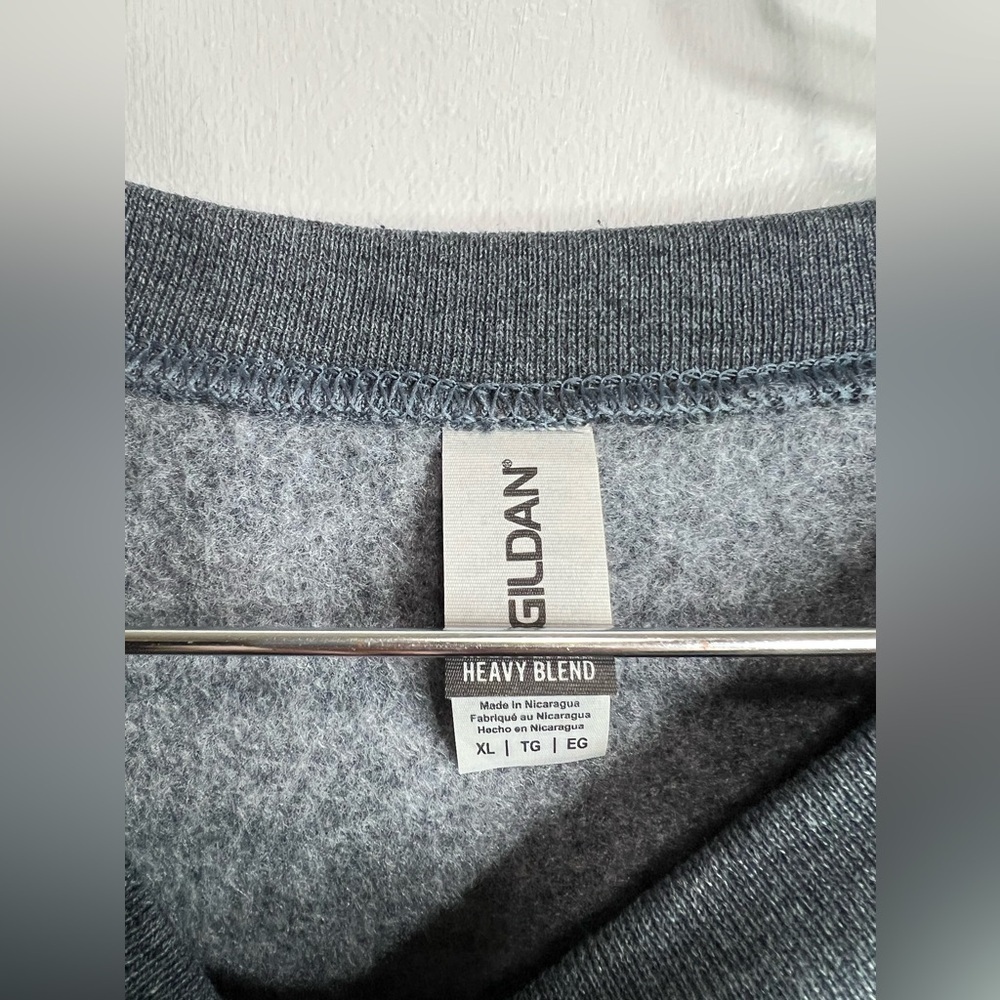 Gildan Sorta Merry Sorta Scary Pullover Sweatshirt NWOT - Picture 3 of 4